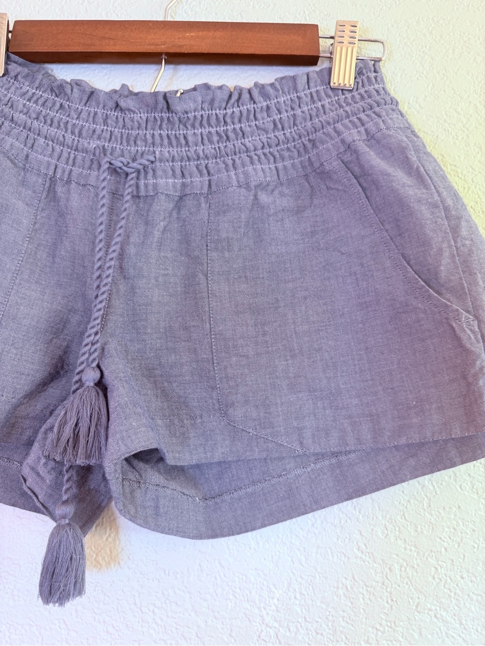 Roxy Chambray Cotton Tassled Rope Belt Front Back Pocket Beach Surf Short M - Picture 3 of 8